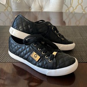 Guess black sneakers, 7.5